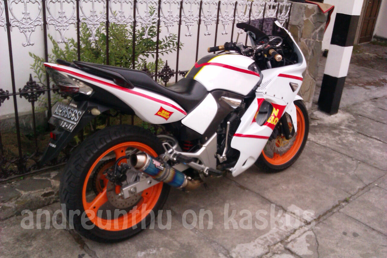 Cari JUAL TIGER REVO 2009 Modif Racing Look Lengkap Istimewa