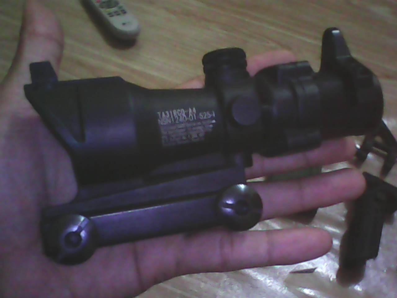 WTS : Mutilan M4 murah dan ACOG TRIJICON ZOOM
