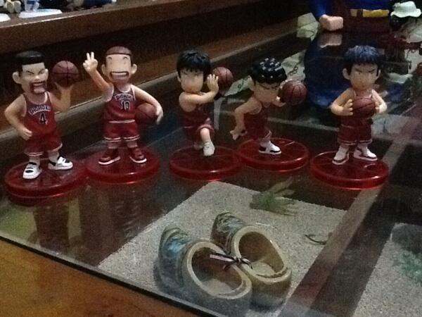 Pajangan figure one piece, detective Conan, slam dunk, doraemon, the avengers