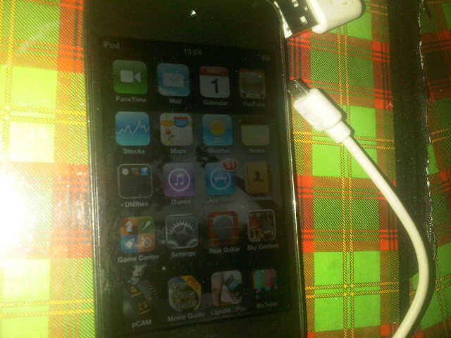 WTS Ipod 4th Gen 32GB black