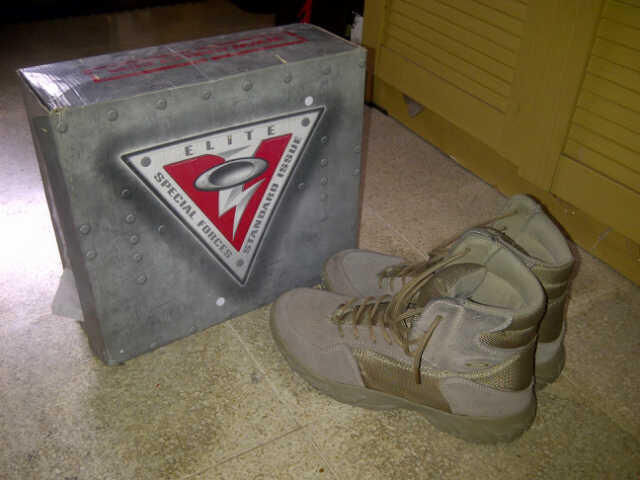 jual sepatu oakley replika