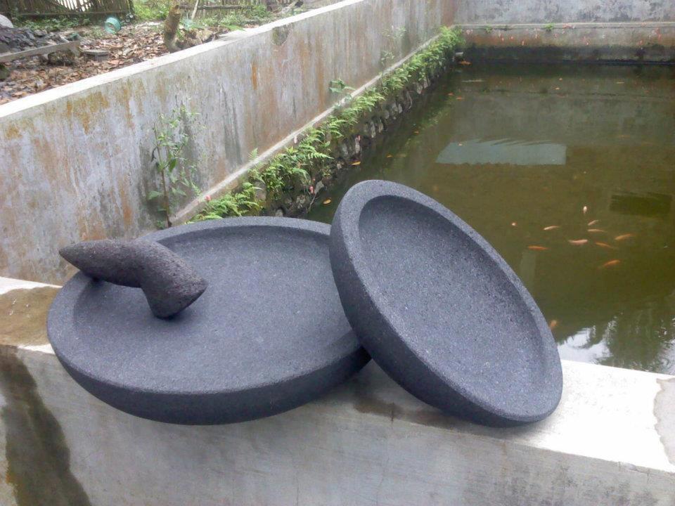 cobek/cobek batu/cobek asli,cobek alami,ulekan cobek,dapur cobek pegunungan merapi