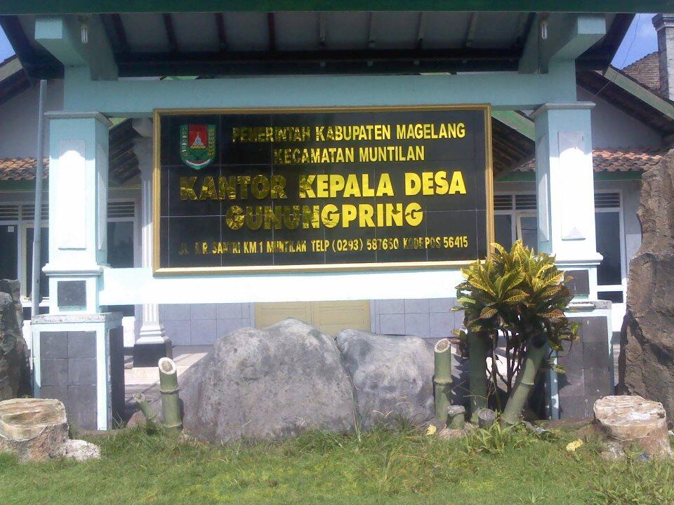 cobek/cobek batu/cobek asli,cobek alami,ulekan cobek,dapur cobek pegunungan merapi