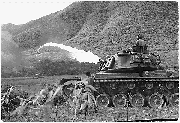 PHOTO PERANG VIETNAM AMERIKA