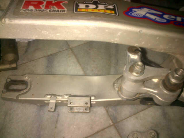 Swing Arm KX 250 + Mono shock bekas YZ 125