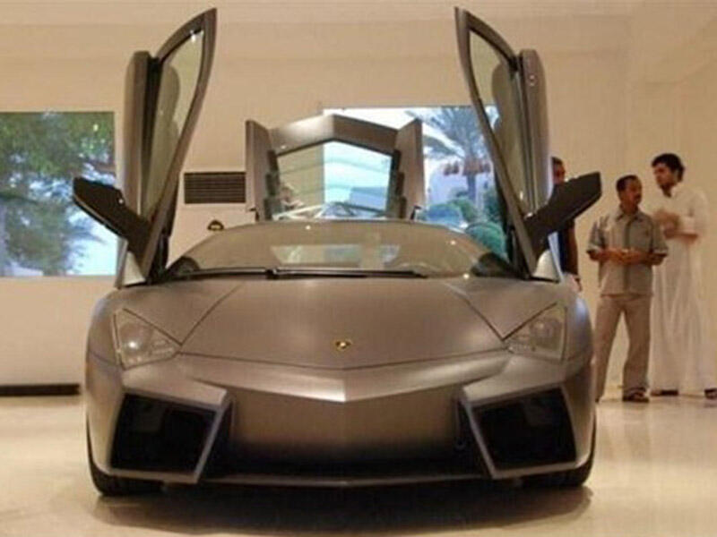 Koleksi Mobil Mewah Milik Raja Bahrain
