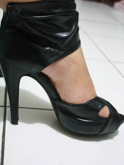 SALE !!! Charles n Keith, ankle boots, Noche,etc !!! CHEAP! crab it fast!
