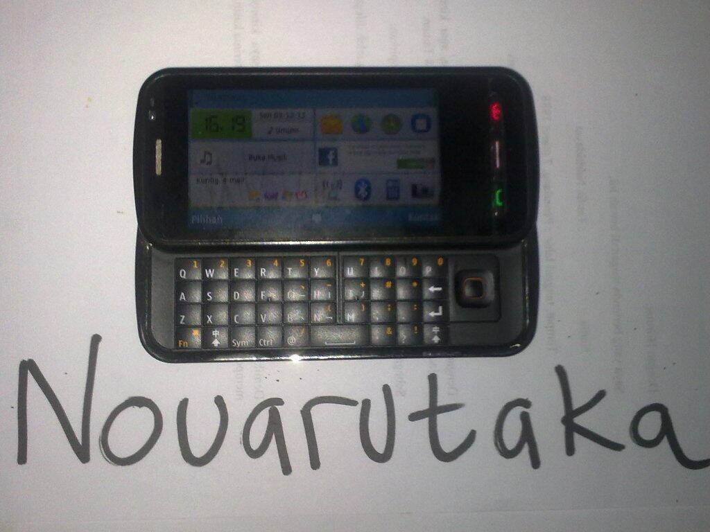 Nokia C6-00 Black second like NEW