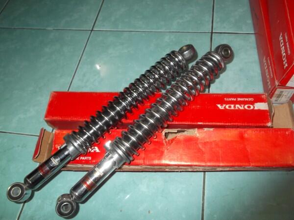 Terjual shock  belakang original  HONDA  AHM kondisi baru 