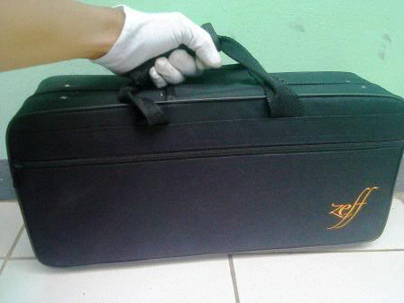jual baby saxophone merk zeff france bekas display