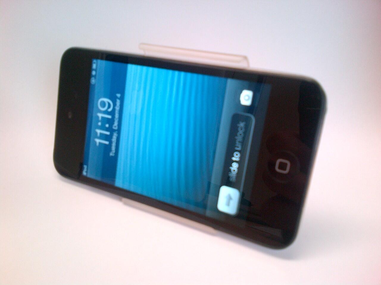 JUAL Apple iPod Touch ipodtouch 4 th 32GB black