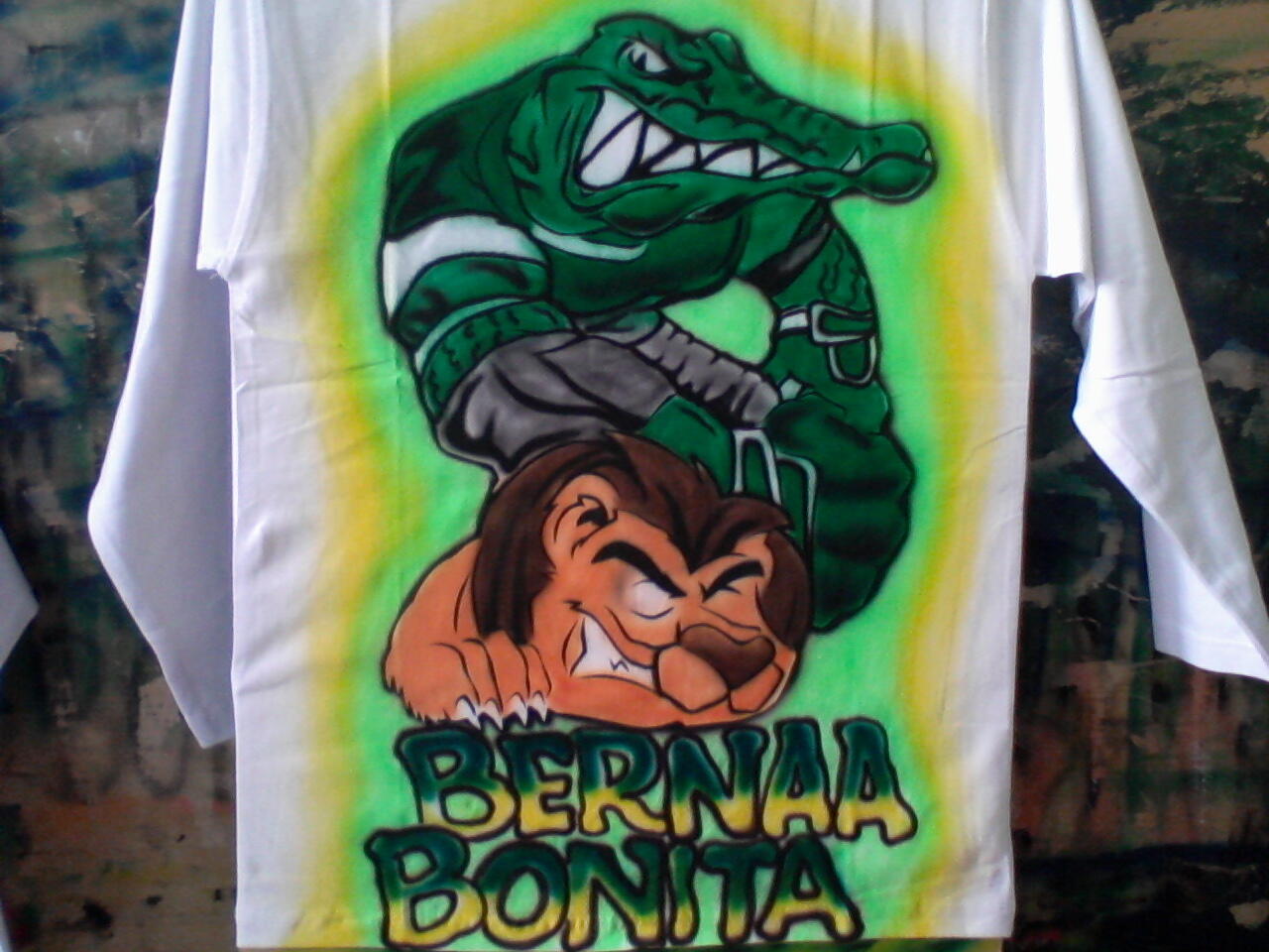 Terjual Jual dan pemesanan Kaos Bonek dan Viking 