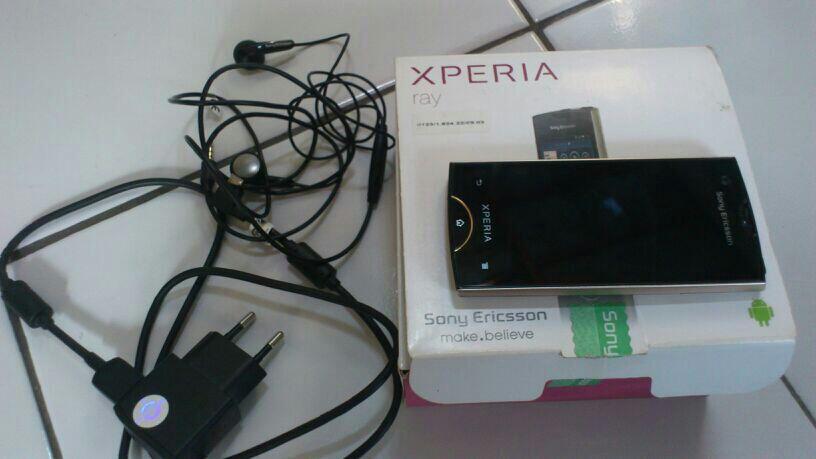 JUAL SONY ERICSSON XPERIA RAY BLACK