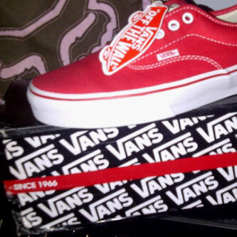 VANS SHOES ORIGINAL 100%