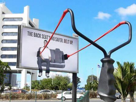 Iklan Berkendara Yang Unik dan Kreatif