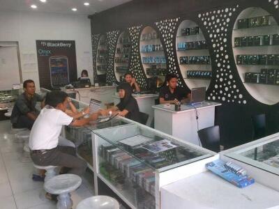 Welcome To Asia Ponsel (Blackberry Center, Handphone, and Accesories)