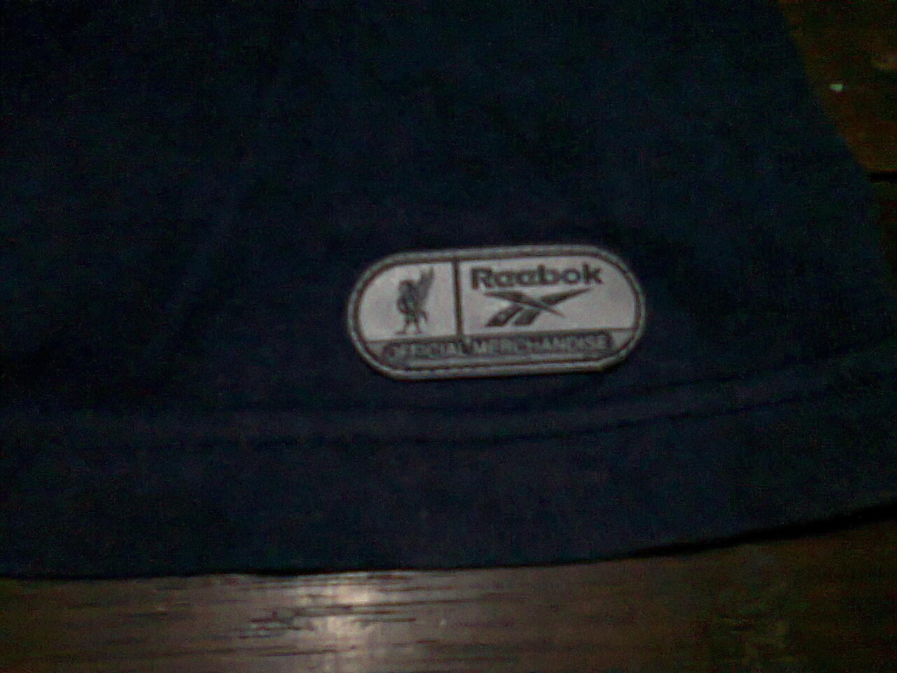 Jaket reebok liverpool, kaos reebok liverpool, track top adidas, umbro england
