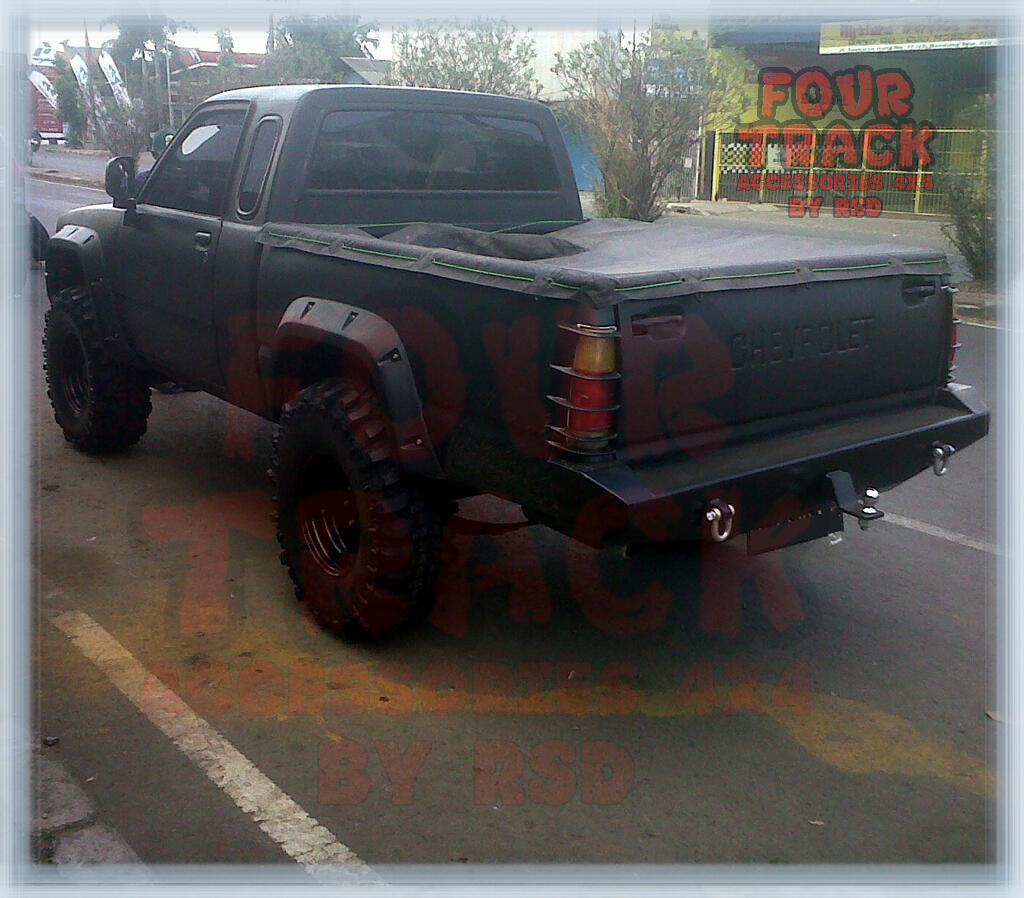 Chevrolet Luv 4x4 thn 93 akhir mega cabin Bandung