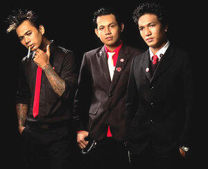 Ini dia gan, band ga banyak omong tapi prestasi kinclong