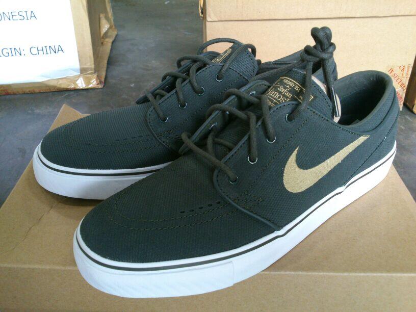 stefan janoski original