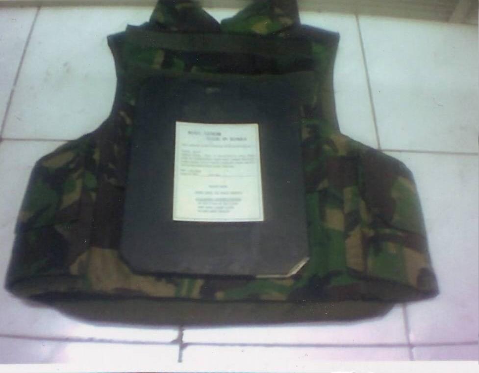 Terjual jual perlengkapan / seragam TNI & POLRI lengkap 