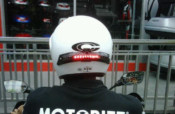 Lampu Helm Technology Wireless