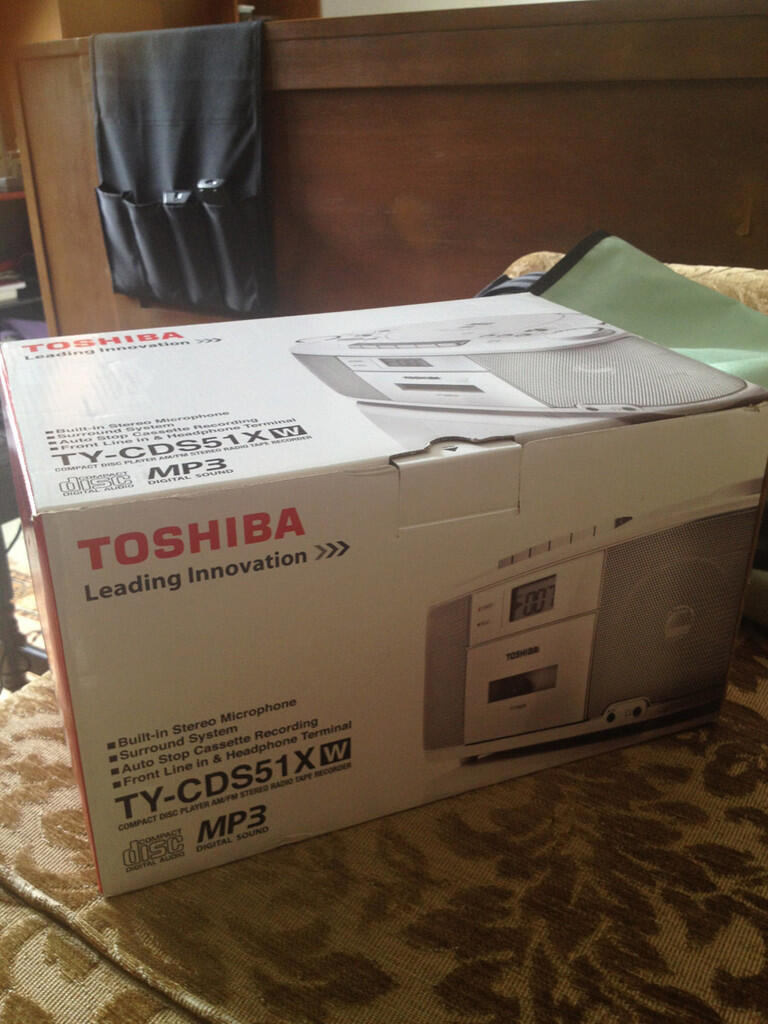 TOSHIBA Portable Audio BRAND NEW- MURAH - DPT DARI HADIAH
