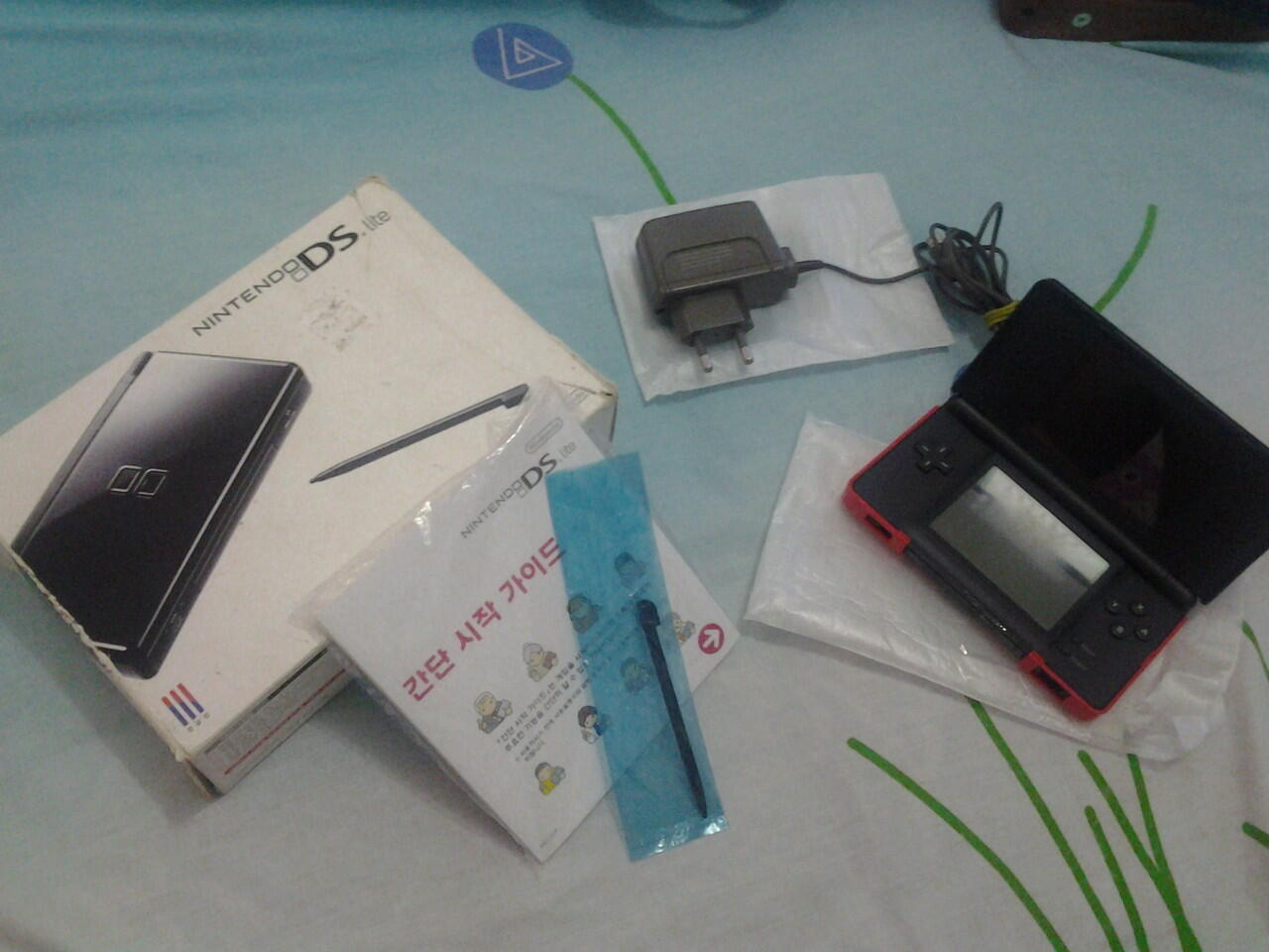 WTS Nitendo DS lite