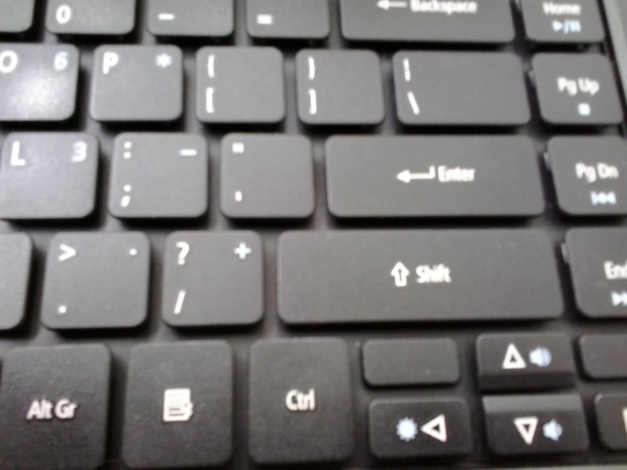 ACER 4738z RAM 2GB, HD 320GB, PC P6200