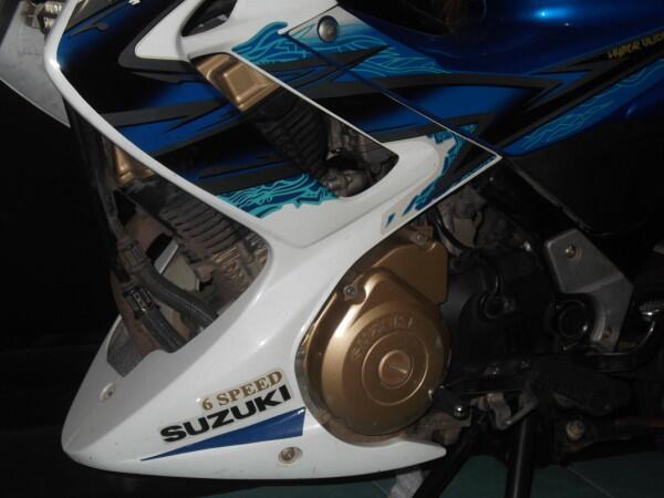 jual santai (mahal) mesin satria FU-150 th 2011 km rendah 99%mulus