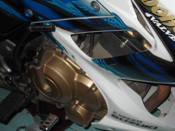 jual santai (mahal) mesin satria FU-150 th 2011 km rendah 99%mulus