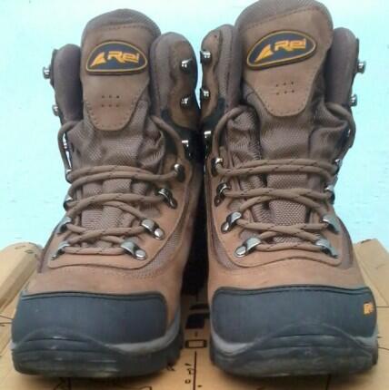 All About Sepatu  Trekking Page 161 KASKUS