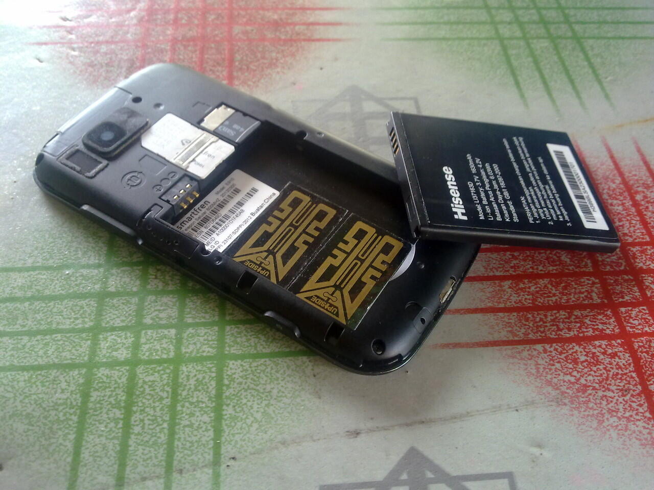 WTS Smartfren Andro (SFA) a.k.a Hisense E-910 (Prefer COD SOLO sekitarnya)