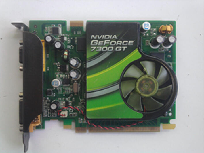 vga 7300gt nvidia 512mb 128bites merk zotac