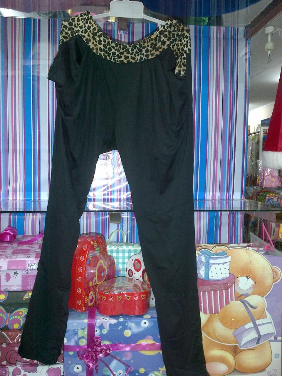 Jual Baju/Celana Wanita !! Grosiran dan Eceran!