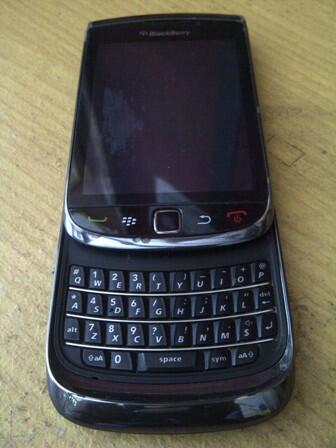 BLACKBERRY 9800 TORCH FULLSET EX GARANSI CTN CUMA 2.05JT