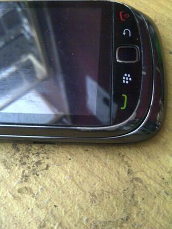 BLACKBERRY 9800 TORCH FULLSET EX GARANSI CTN CUMA 2.05JT