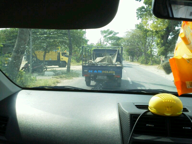 Stiker Mobil Paling Keren