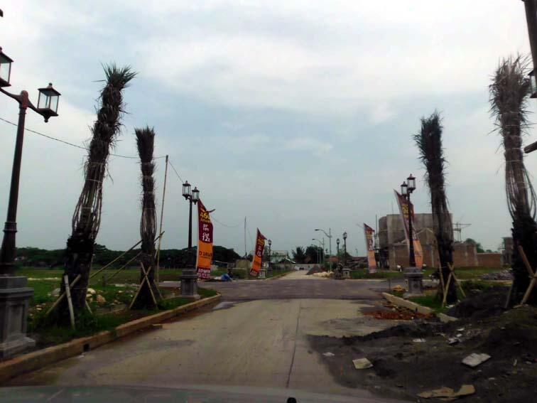 Rumah Mewah dekat PRESIDENT UNIVERSITY & Sekolah AL AZHAR JABABEKA.. mantep deh bos