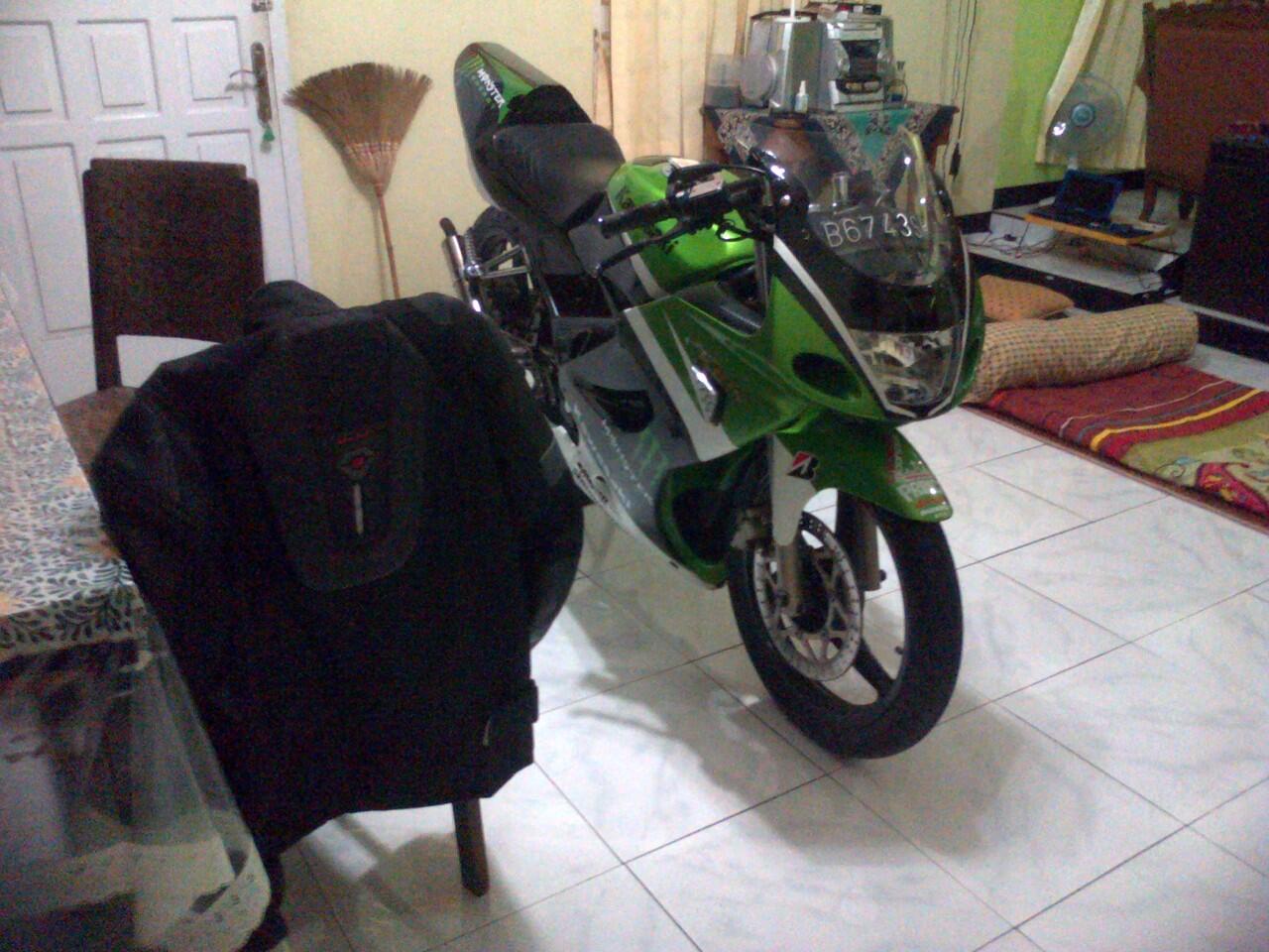 Cari Kawasaki Ninja RR Tahun 2003 Desember KASKUS