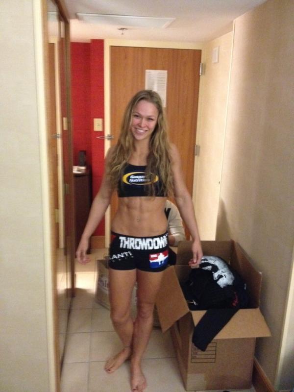 UFC ring girls - Strikeforce ring girls - One fc ring girls!!! Bening gan