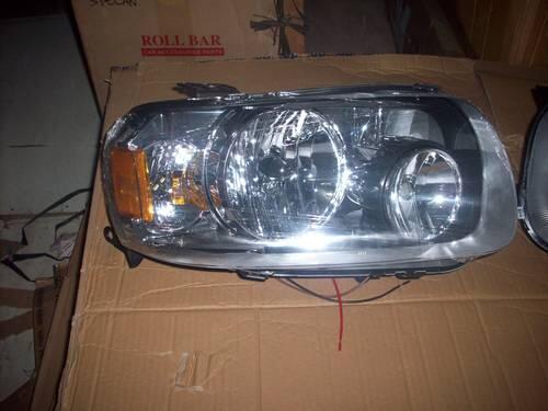 Terjual Lampu Depan dan Lampu belakang Mobil LED 