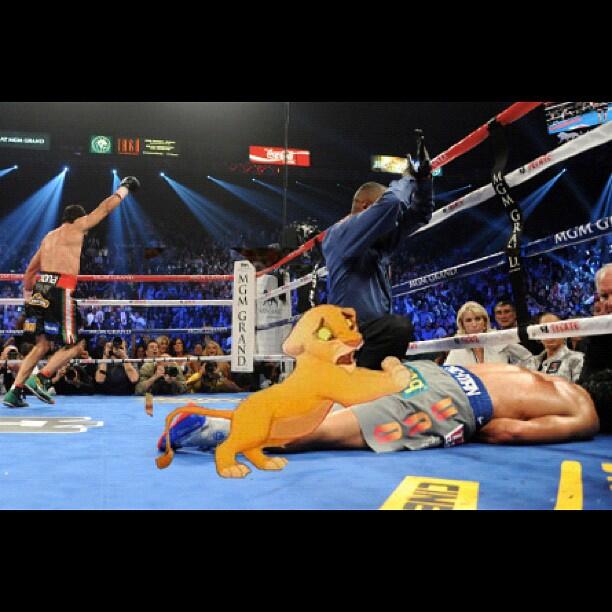 Foto - foto Pac Man waktu KO di jadiin jokes