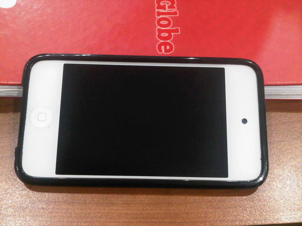 Ipod Touch 4th gen 8gb putih / white