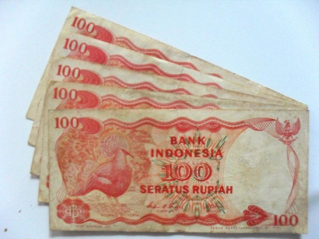 uang kuno 100 rupiah tahun 1984