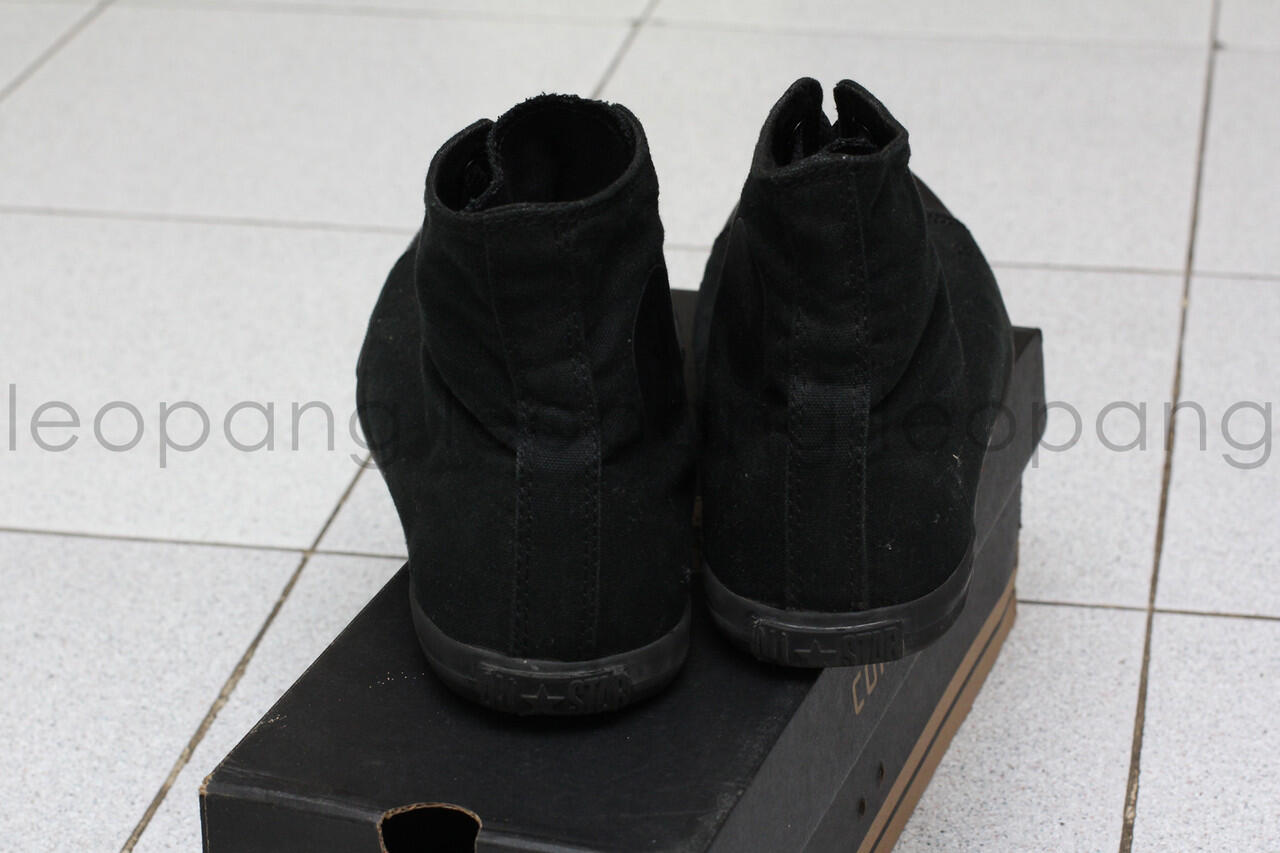 CONVERSE CHUCK TAYLOR ORIGINAL size 42