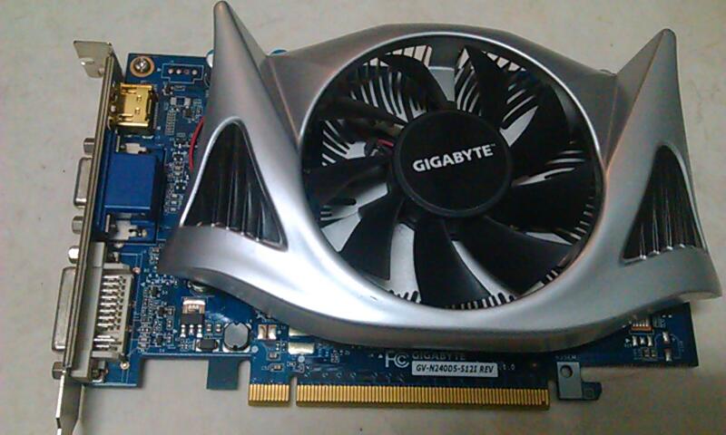 VGA PCI EXPRESS GIGABYTE GV-N240D5-512REV