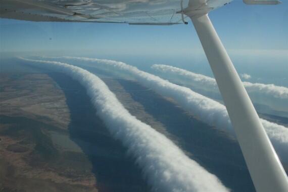 &#91;FOTO&#93; Bentuk awan di langit yang menakjubkan !!