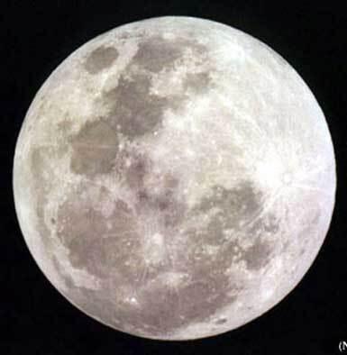 8 Fakta Unik Bulan