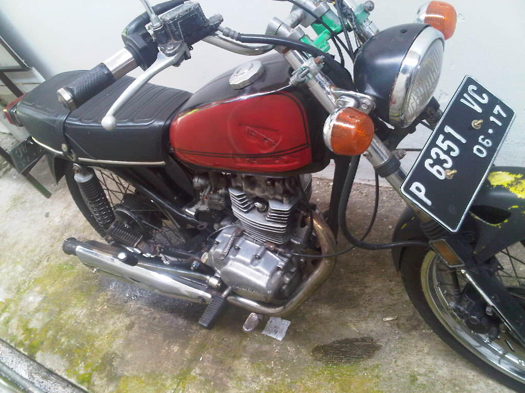 Honda CB tahun (Malang)